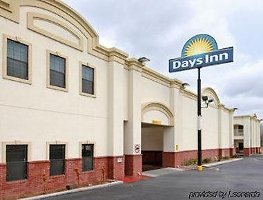 Days Inn & Suites Big Spring Esterno foto